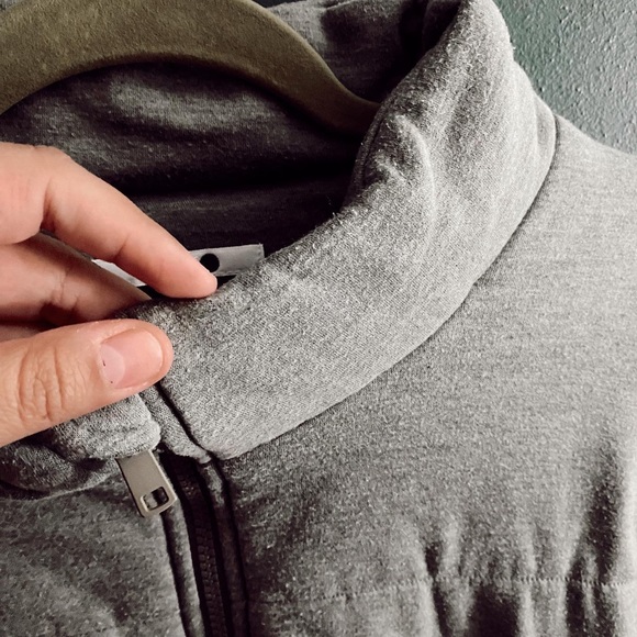 Three Dots Quilted Knit Jacket - Picture 6 of 8